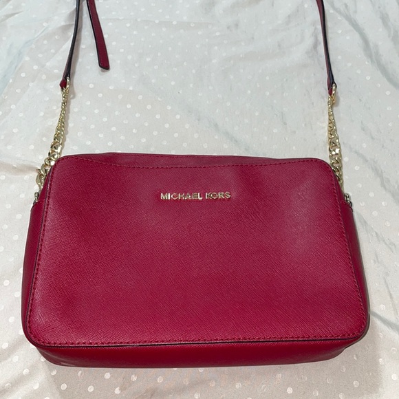 Pebbled chain Michael Kors crossbody bag - Picture 1 of 7